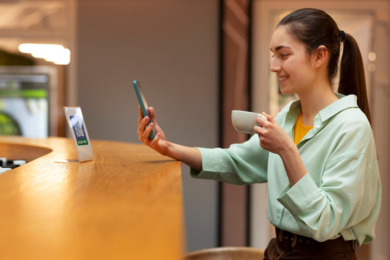 modern PMS system, moder hotel reception, automate checkin, digital onboarding